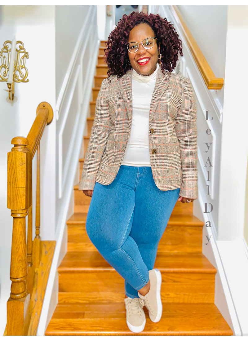 Women’s Fall Blazer: Plaid Blazer