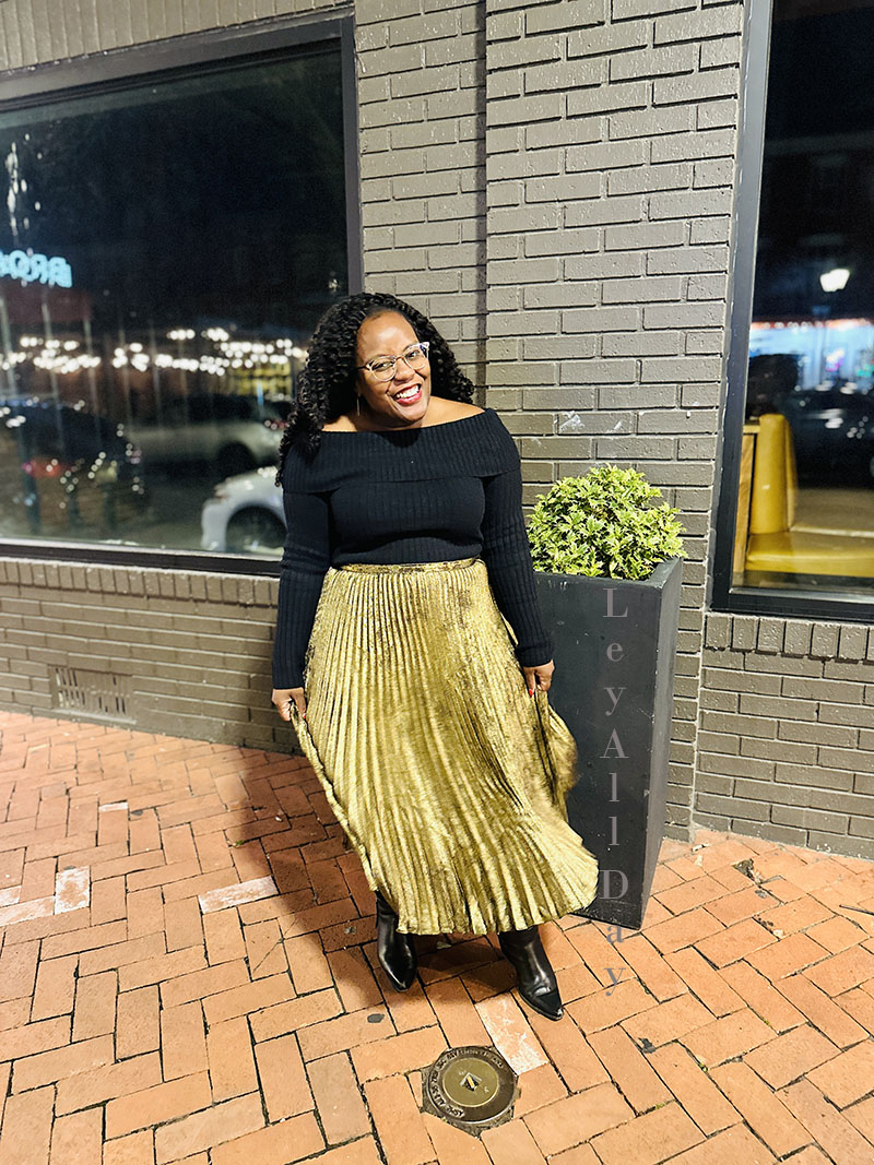 12 Days of Holiday Outfits Day 9: Gold